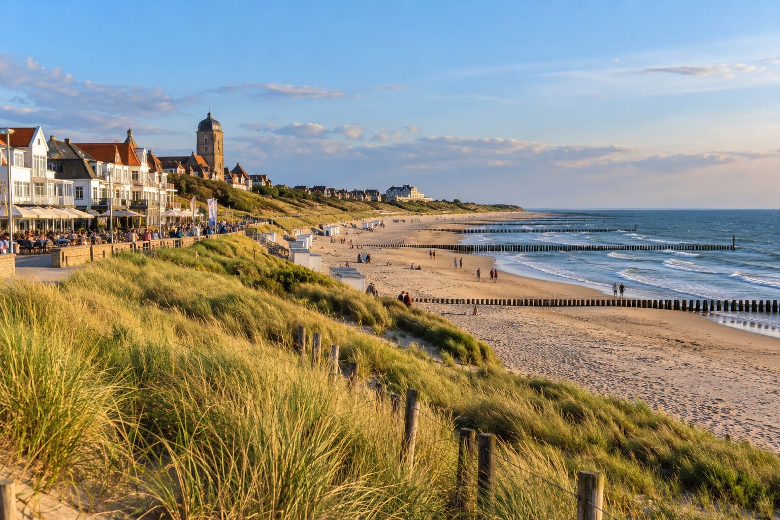 Reisgids Domburg – strand, duinen en Walcheren ontdekken