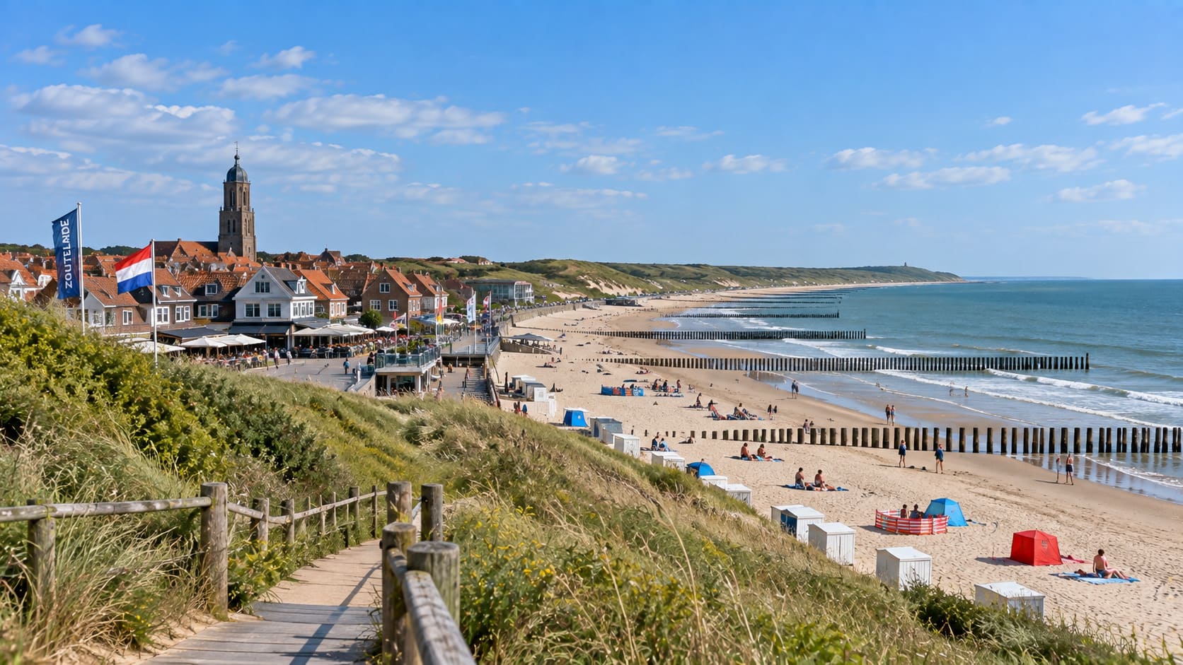 Zoutelande: strand, hoge duinen en genieten aan de Zeeuwse kust